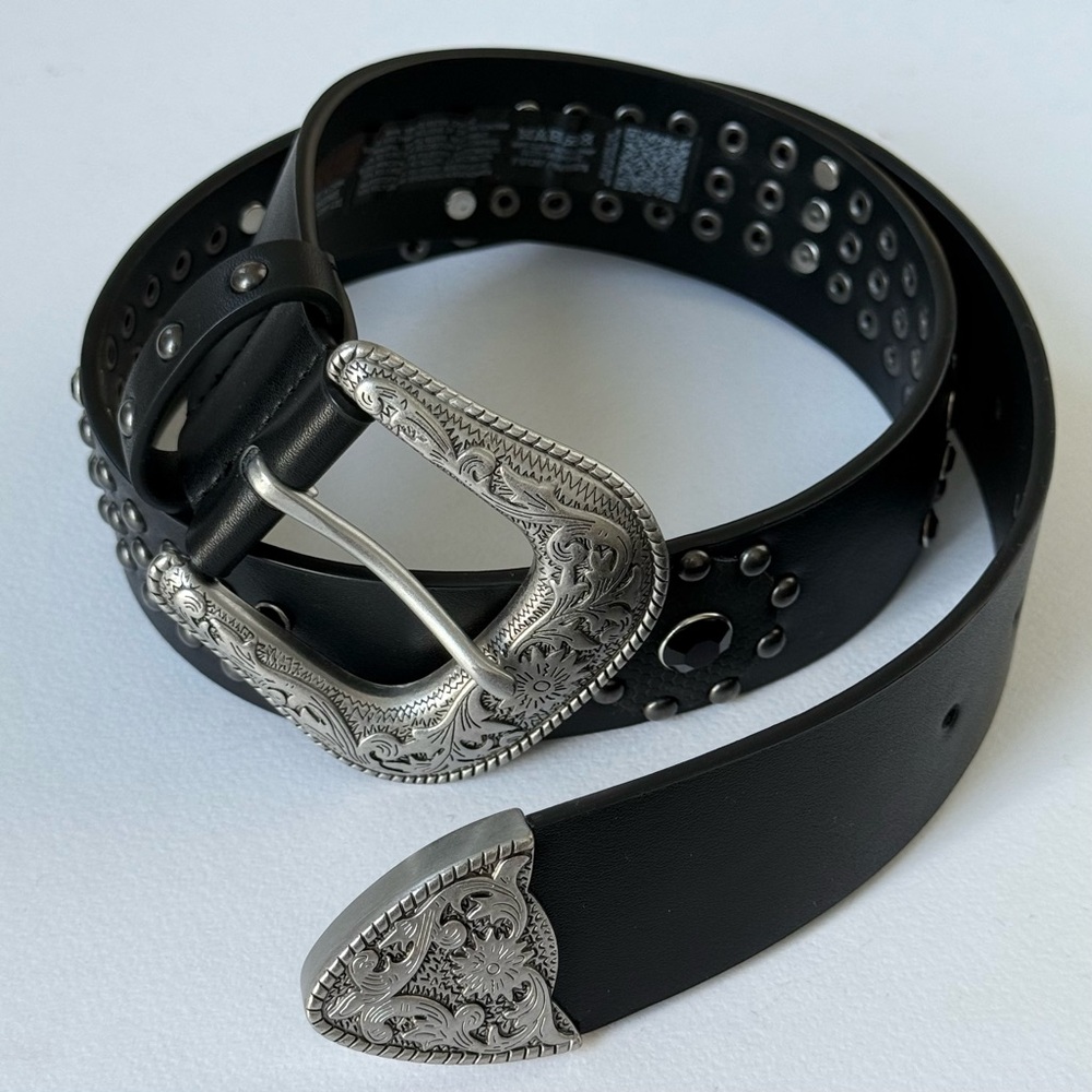 ASOS Western Style Black Belt with Silver Buckle. 2XS-XS size. Vegan Leather